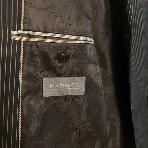 Madison Men’s Sport Coat - Picture 4 of 5